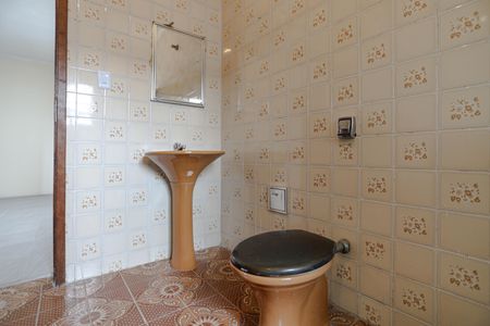 Casa para alugar com 100m², 3 quartos e 2 vagasBanheiro - Suíte