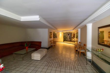 Apartamento à venda com 199m², 2 quartos e 2 vagas Apartamento à venda com 199m², 2 quartos e 2 vagasPortaria