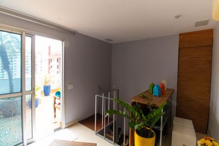 Apartamento à venda com 199m², 2 quartos e 2 vagas Apartamento à venda com 199m², 2 quartos e 2 vagasCobertura