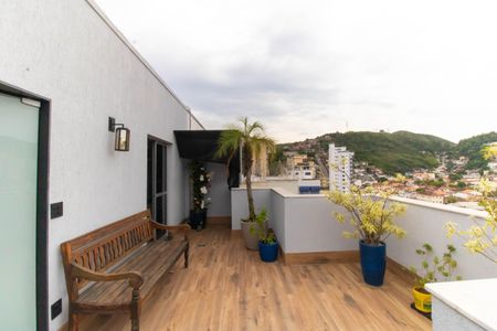 Apartamento à venda com 199m², 2 quartos e 2 vagas Apartamento à venda com 199m², 2 quartos e 2 vagasCobertura