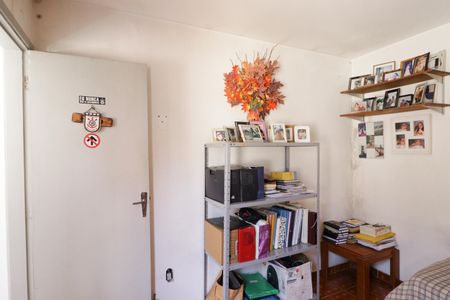 Casa à venda com 90m², 3 quartos e 2 vagasQuarto 2