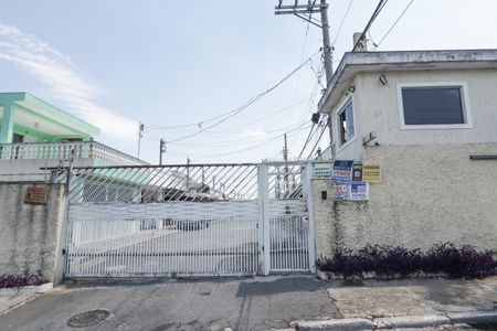 Casa à venda com 90m², 3 quartos e 2 vagasFachada