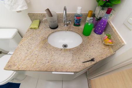 Apartamento à venda com 37m², 2 quartos e sem vagaBanheiro