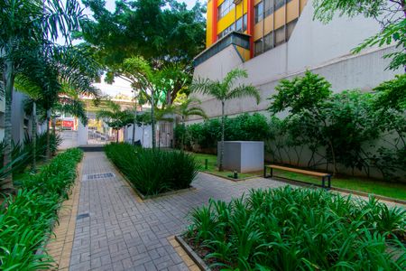 Apartamento à venda com 37m², 2 quartos e sem vagaÁrea comum