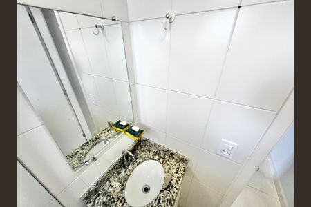 Apartamento à venda com 45m², 2 quartos e sem vaga Apartamento à venda com 45m², 2 quartos e sem vagaBanheiro