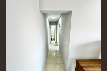Apartamento à venda com 45m², 2 quartos e sem vaga Apartamento à venda com 45m², 2 quartos e sem vagaCorredor