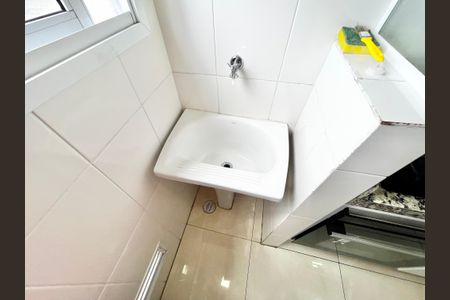 Apartamento à venda com 45m², 2 quartos e sem vaga Apartamento à venda com 45m², 2 quartos e sem vagaÁrea de Serviço