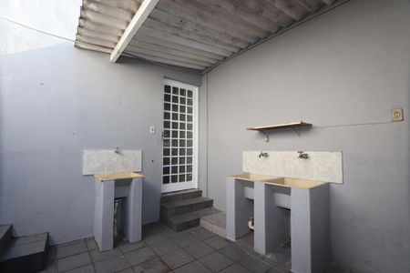 Casa para alugar com 89m², 2 quartos e 2 vagasÁrea de Serviço