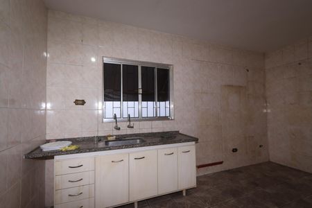 Casa para alugar com 89m², 2 quartos e 2 vagasCozinha