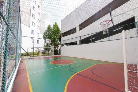 Apartamento à venda com 70m², 2 quartos e 1 vagaÁrea comum - Quadra