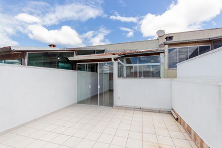 Apartamento para alugar com 100m², 2 quartos e 1 vaga Apartamento para alugar com 100m², 2 quartos e 1 vagaVaranda da Cobertura