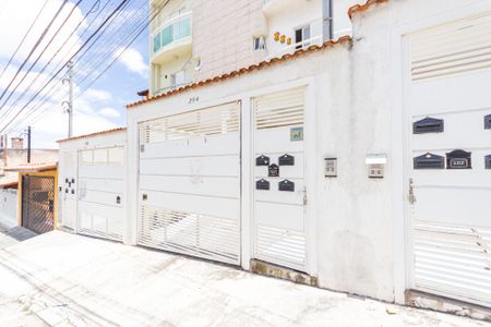 Apartamento para alugar com 100m², 2 quartos e 1 vaga Apartamento para alugar com 100m², 2 quartos e 1 vagaFachada