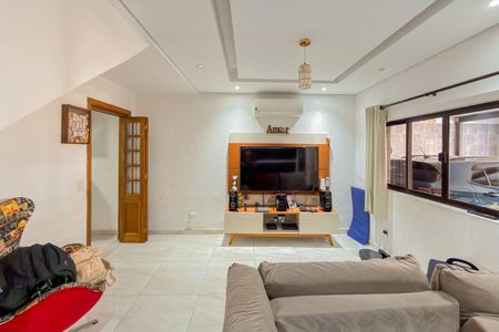 Sala de casa à venda com 2 quartos, 108m² em Ipiranga, São Paulo