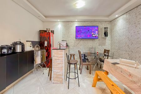 Casa à venda com 108m², 2 quartos e 2 vagas Casa à venda com 108m², 2 quartos e 2 vagasÁrea Gourmet