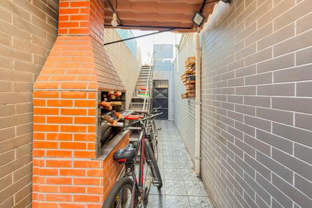 Casa à venda com 108m², 2 quartos e 2 vagas Casa à venda com 108m², 2 quartos e 2 vagasChurrasqueira