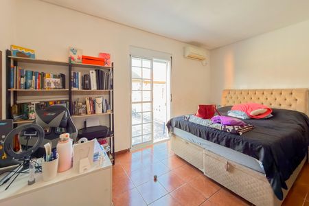 Casa à venda com 108m², 2 quartos e 2 vagas Casa à venda com 108m², 2 quartos e 2 vagasQuarto 2