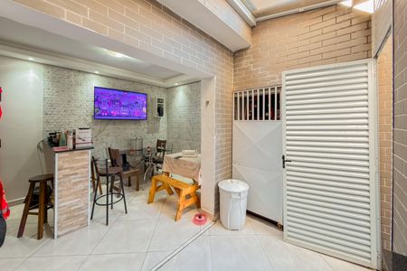 Casa à venda com 108m², 2 quartos e 2 vagas Casa à venda com 108m², 2 quartos e 2 vagasÁrea Gourmet