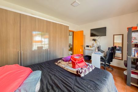 Casa à venda com 108m², 2 quartos e 2 vagas Casa à venda com 108m², 2 quartos e 2 vagasQuarto 2