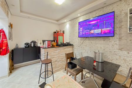 Casa à venda com 108m², 2 quartos e 2 vagas Casa à venda com 108m², 2 quartos e 2 vagasÁrea Gourmet