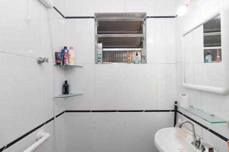 Casa à venda com 449m², 3 quartos e 2 vagasBanheiro 1