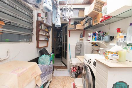 Casa à venda com 449m², 3 quartos e 2 vagasrea de Serviço