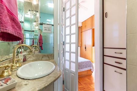 Apartamento para alugar com 147m², 3 quartos e 1 vaga Apartamento para alugar com 147m², 3 quartos e 1 vagaBanheiro da Suíte