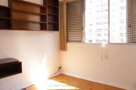 Apartamento para alugar com 147m², 3 quartos e 1 vagaQuarto