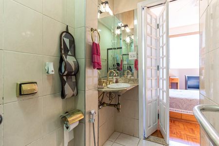 Apartamento para alugar com 147m², 3 quartos e 1 vaga Apartamento para alugar com 147m², 3 quartos e 1 vagaBanheiro da Suíte