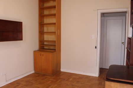 Apartamento para alugar com 147m², 3 quartos e 1 vagaQuarto