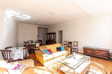 Apartamento para alugar com 147m², 3 quartos e 1 vaga Apartamento para alugar com 147m², 3 quartos e 1 vagaSala