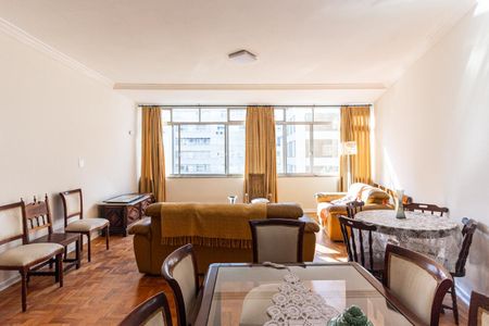 Apartamento para alugar com 147m², 3 quartos e 1 vaga Apartamento para alugar com 147m², 3 quartos e 1 vagaSala