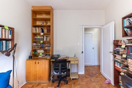 Apartamento para alugar com 147m², 3 quartos e 1 vaga Apartamento para alugar com 147m², 3 quartos e 1 vagaQuarto 2