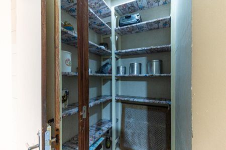 Apartamento para alugar com 147m², 3 quartos e 1 vaga Apartamento para alugar com 147m², 3 quartos e 1 vagaCozinha - Despensa