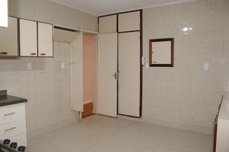 Apartamento para alugar com 147m², 3 quartos e 1 vagaCozinha