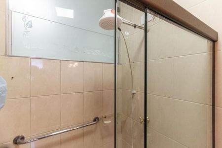 Apartamento para alugar com 147m², 3 quartos e 1 vaga Apartamento para alugar com 147m², 3 quartos e 1 vagaBanheiro da Suíte