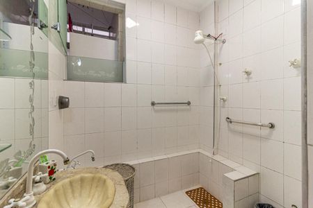 Apartamento para alugar com 147m², 3 quartos e 1 vaga Apartamento para alugar com 147m², 3 quartos e 1 vagaBanheiro Social