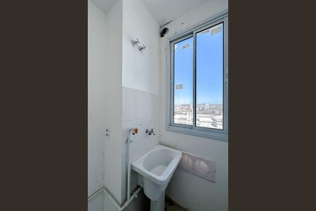 Apartamento para alugar com 39m², 2 quartos e sem vagaCozinha e Área de Serviço