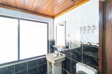 Casa para alugar com 350m², 2 quartos e sem vaga Casa para alugar com 350m², 2 quartos e sem vagaBanheiro