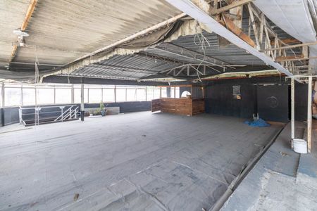 Casa para alugar com 350m², 2 quartos e sem vaga Casa para alugar com 350m², 2 quartos e sem vagaVaranda