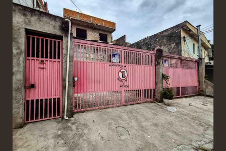 Casa à venda com 287m², 8 quartos e 6 vagas Casa à venda com 287m², 8 quartos e 6 vagasFachada - Plaquinha