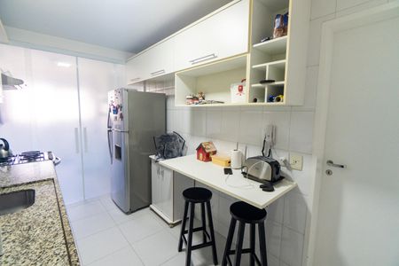 Apartamento à venda com 115m², 3 quartos e 2 vagasCozinha