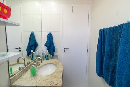 Apartamento à venda com 115m², 3 quartos e 2 vagasBanheiro Social