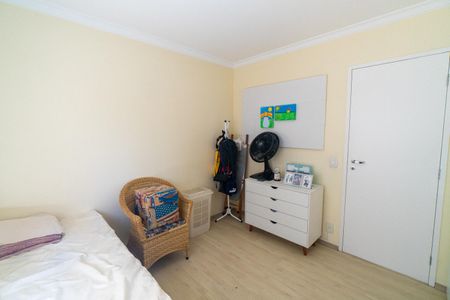 Apartamento à venda com 115m², 3 quartos e 2 vagasQuarto 2