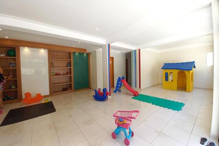 Apartamento à venda com 83m², 3 quartos e 2 vagasBrinquedoteca