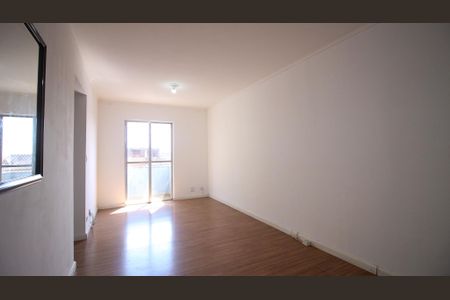 Sala de apartamento para alugar com 2 quartos, 60m² em Vila Ema, São Paulo