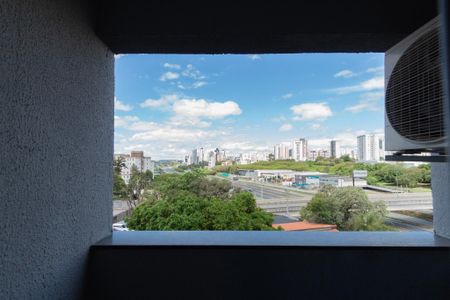 Varanda Sala  de apartamento para alugar com 1 quarto, 45m² em Jardim America, Sorocaba