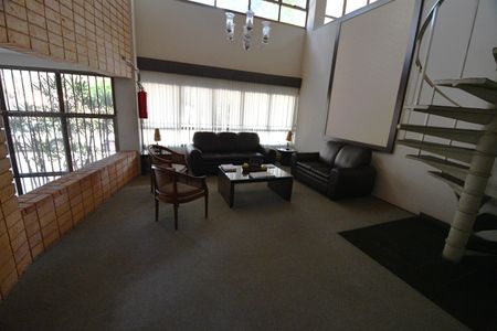 Apartamento para alugar com 70m², 1 quarto e 1 vagaHall social