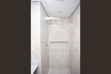 Apartamento à venda com 51m², 2 quartos e 1 vagaBanheiro Social