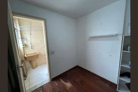 Apartamento à venda com 68m², 3 quartos e 1 vagaQuarto de Serviço