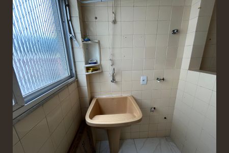 Apartamento à venda com 68m², 3 quartos e 1 vagaÁrea de Serviço